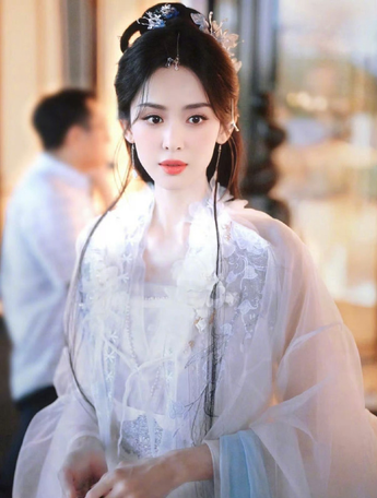 一个one致敬韩寒破解版界面